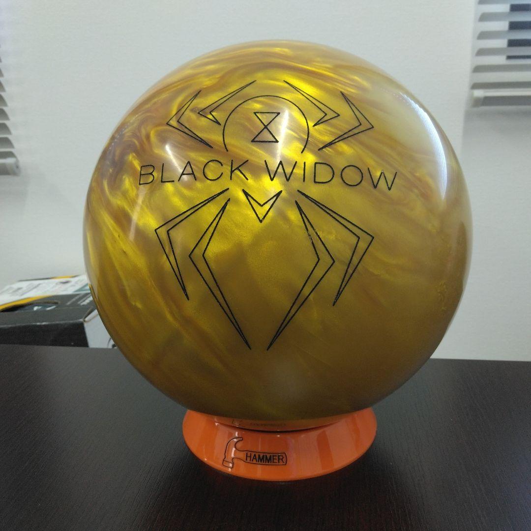 HAMMER BLACK WIDOW ボウリングボール