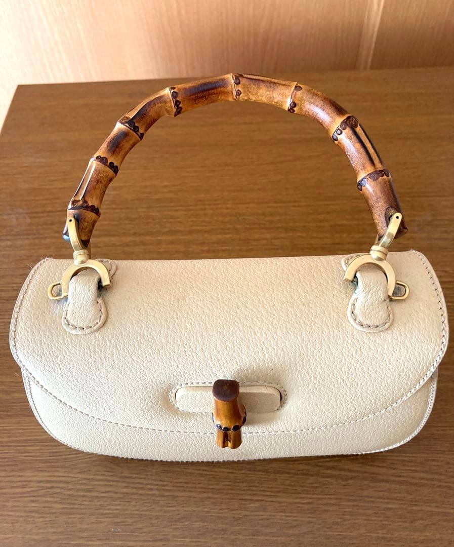 GUCCI グッチ　ベージュ バンブーハンドル　ハンドバッグ