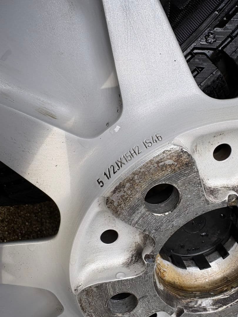 【専用です購入不可】MINI 15インチ ホイールとPirelli