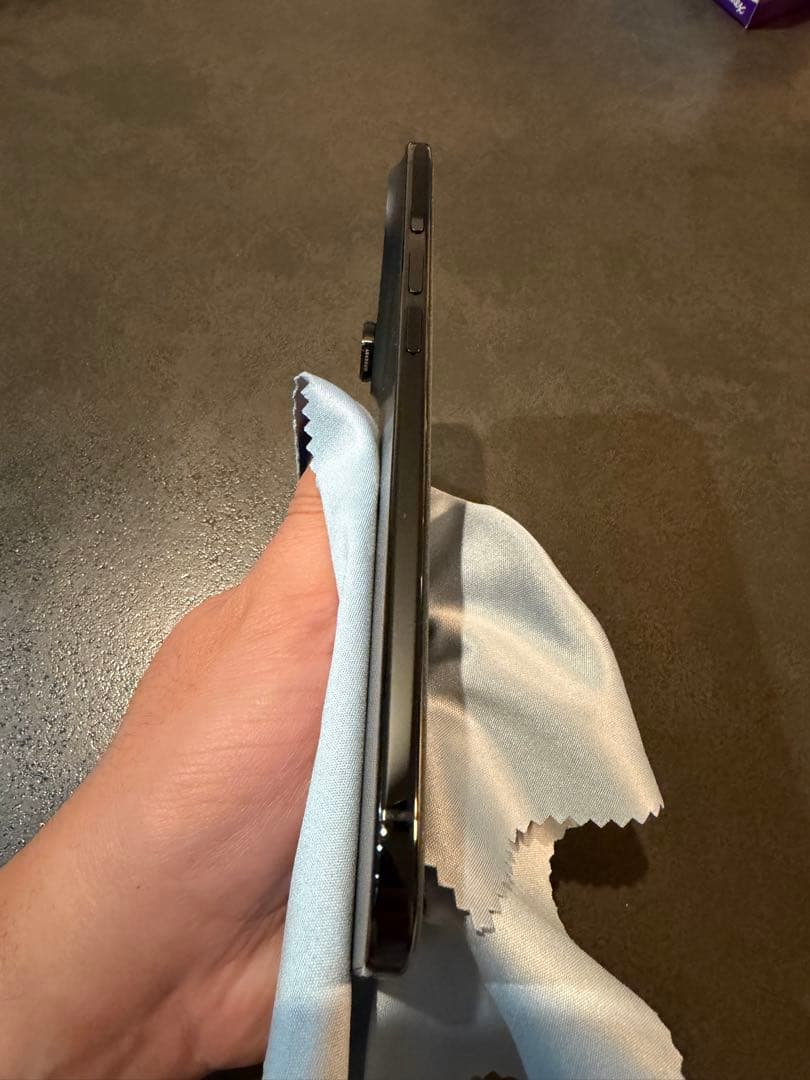 iPhone AIR 256GB AppleCare MagSafeバッテリー付