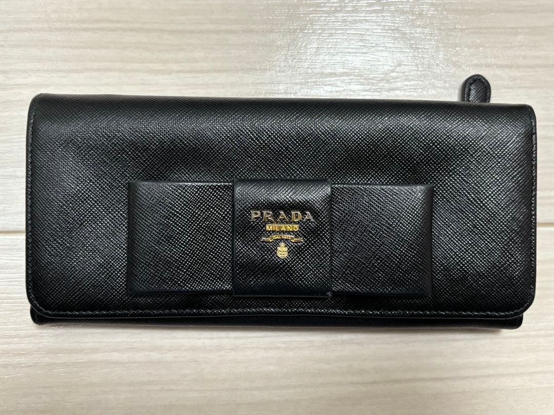 PRADAプラダ リボン 長財布 サフィアーノレザー ブラック
