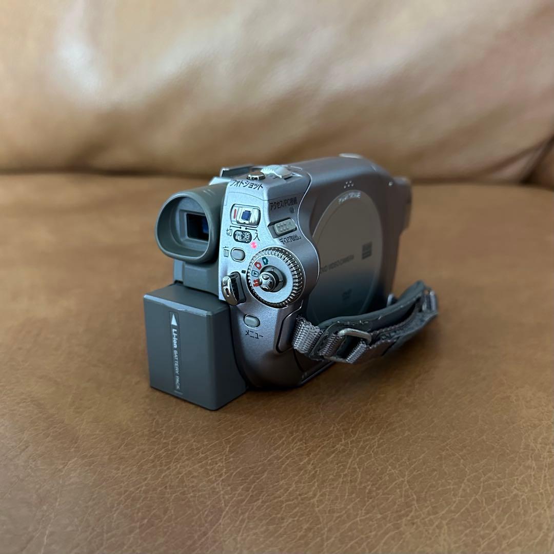 【Panasonic/パナソニック】DVDビデオカメラ　VDR-D300-S