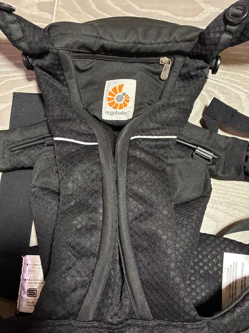 エルゴ ergobaby OMNI breeze 抱っこ紐 ブラック