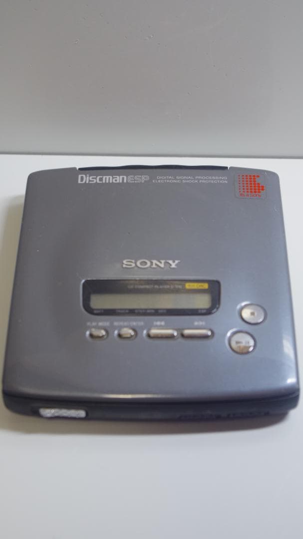 T0829 SONY Discman D-515 ポータブルCDプレーヤ日本製