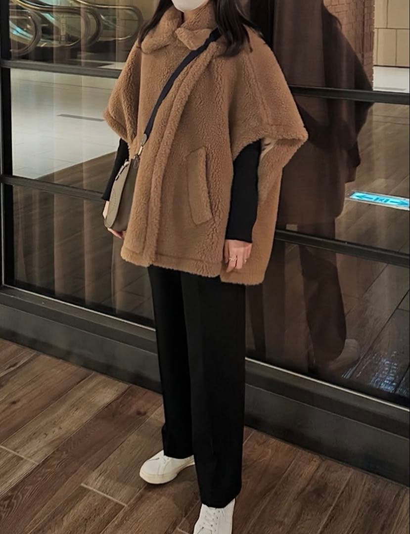 【 新品 】Lachic テディ ケープ ポンチョ コート ウール