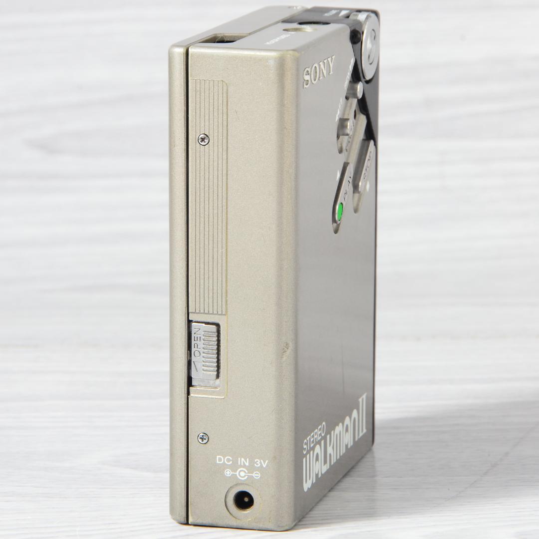 SONY WALKMAN WM-2 カセットウォークマン 銀 整備済 TY412