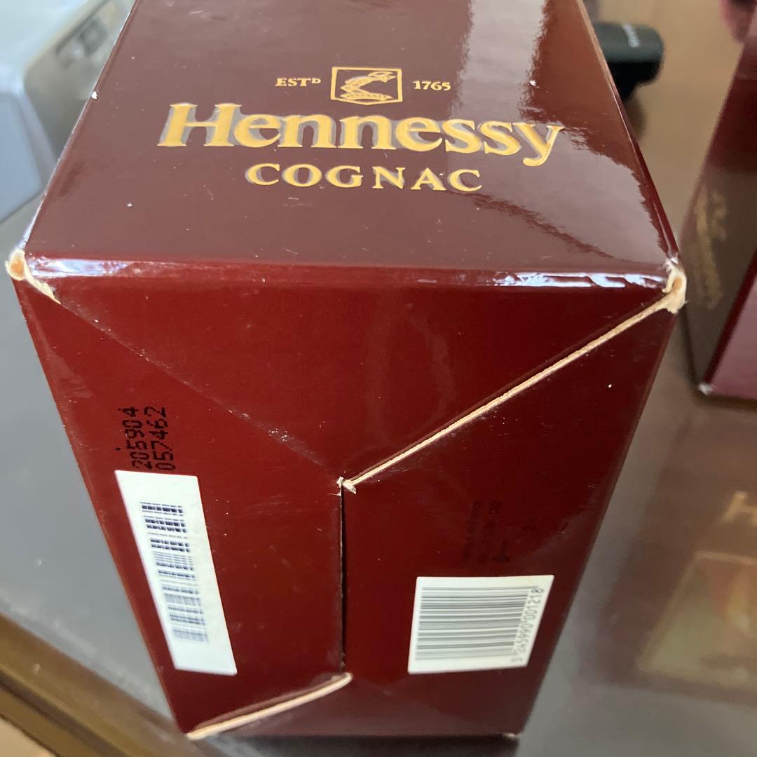 Hennessy X.O コニャック 750ml 箱入り