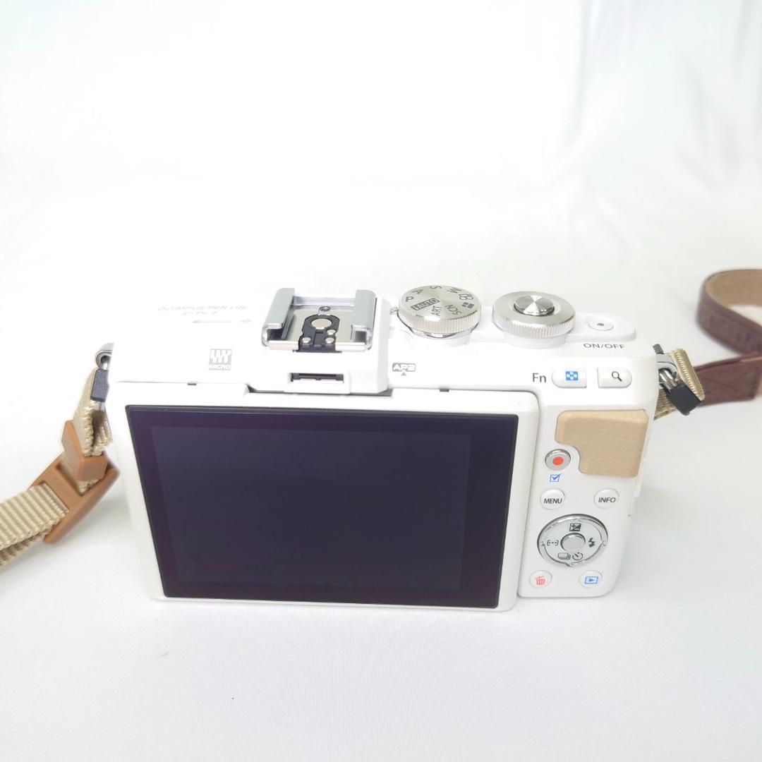 OLYMPUS PEN E-PL7 ホワイト ショット数808 オリンパス