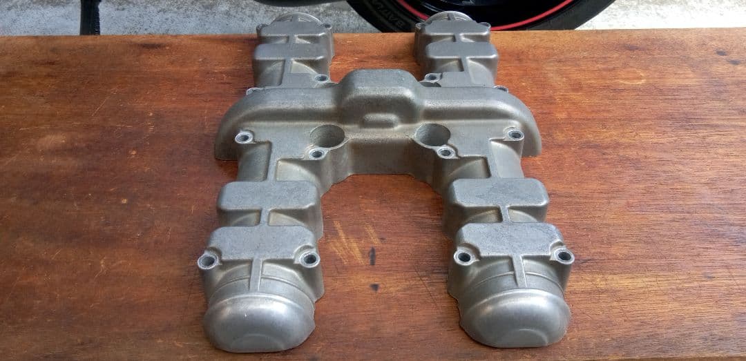 KZ1000 ヘッドカバー　素地色