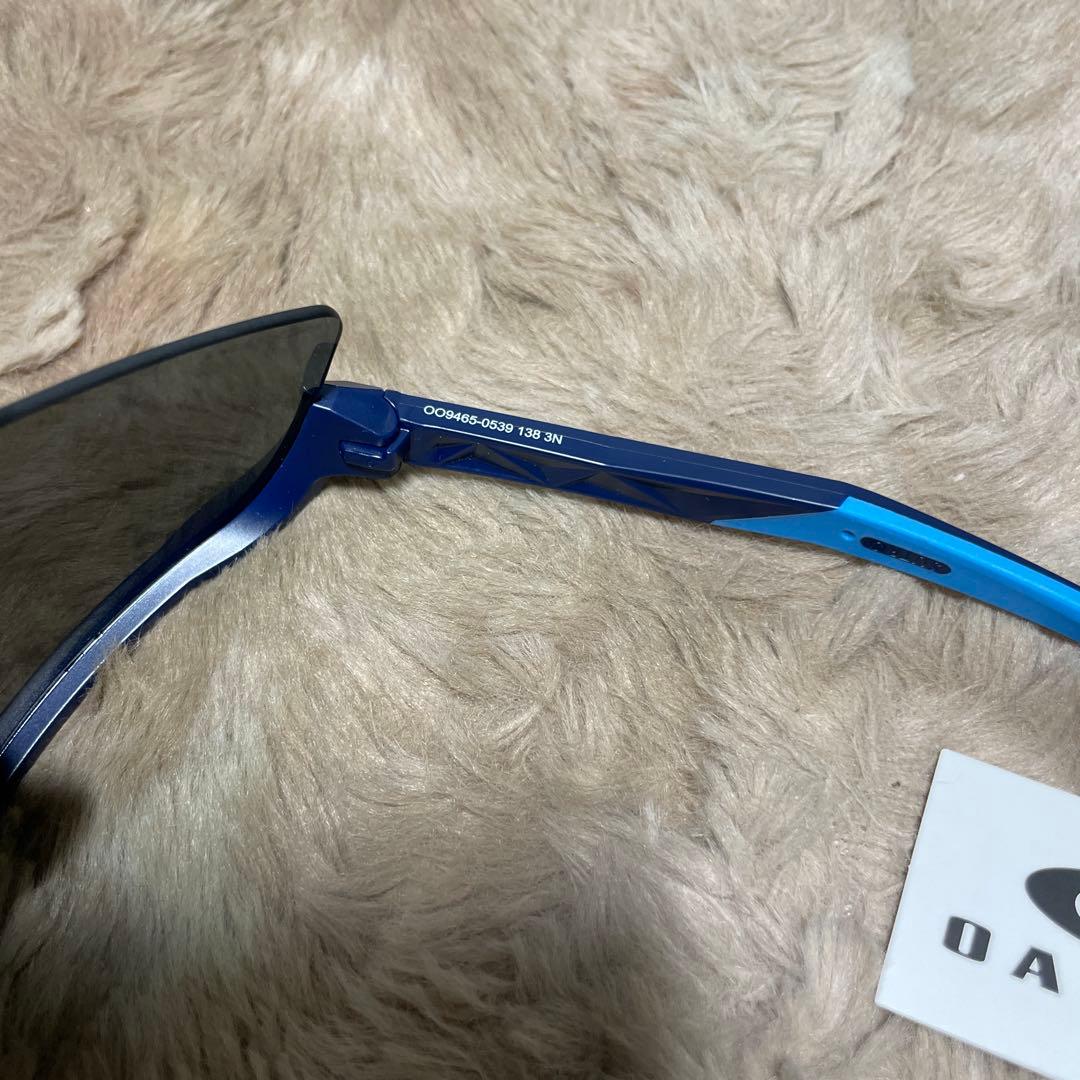 oakley サングラスOO9565 ユニセックス大人
