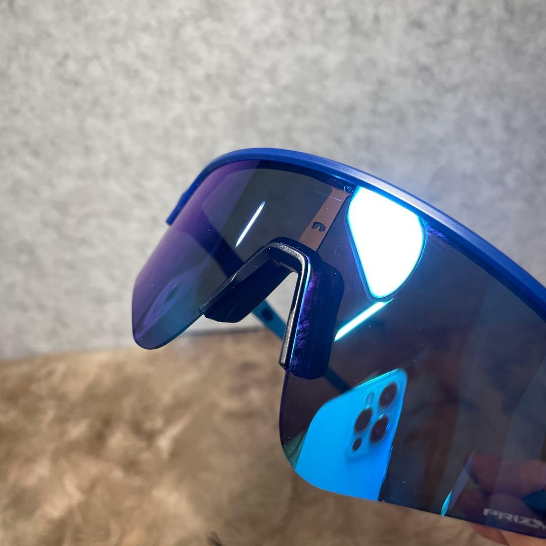 oakley サングラスOO9565 ユニセックス大人