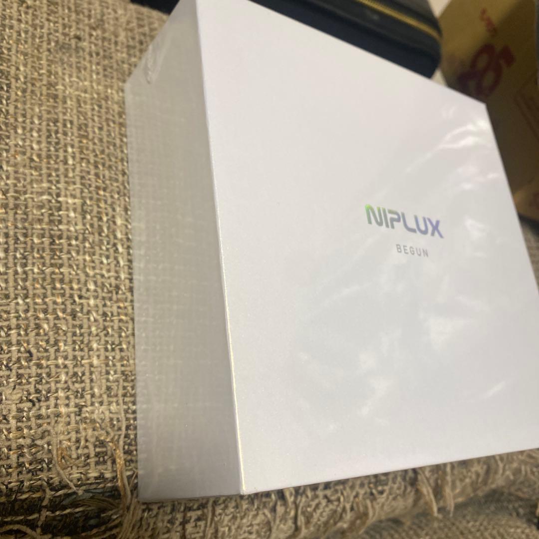 NIPLUX BEGUN 美顔器 新発売 フェイスポイントガン 筋膜リリースガン