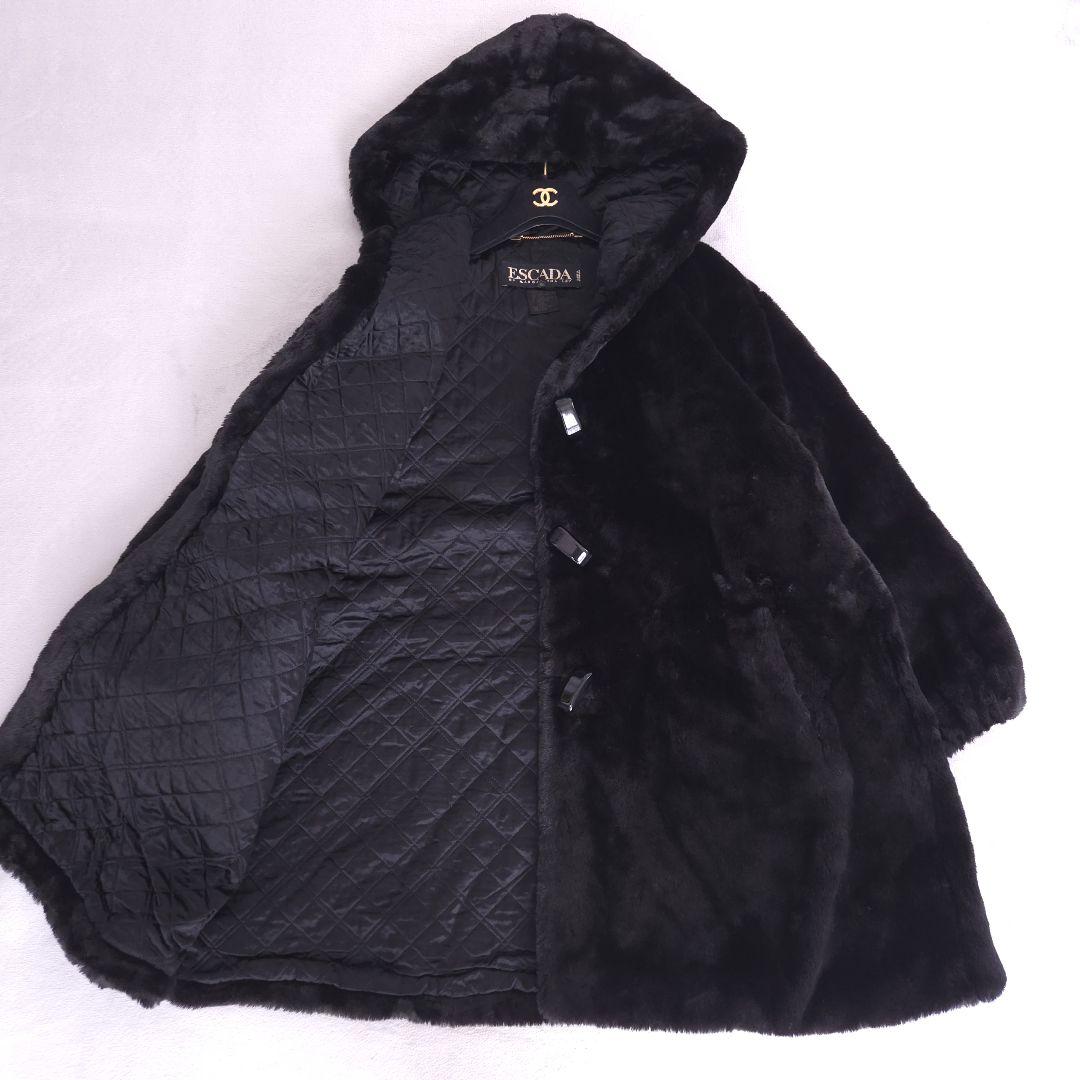 美品 エスカーダ エコファーコート ゴージャス キルティング フード