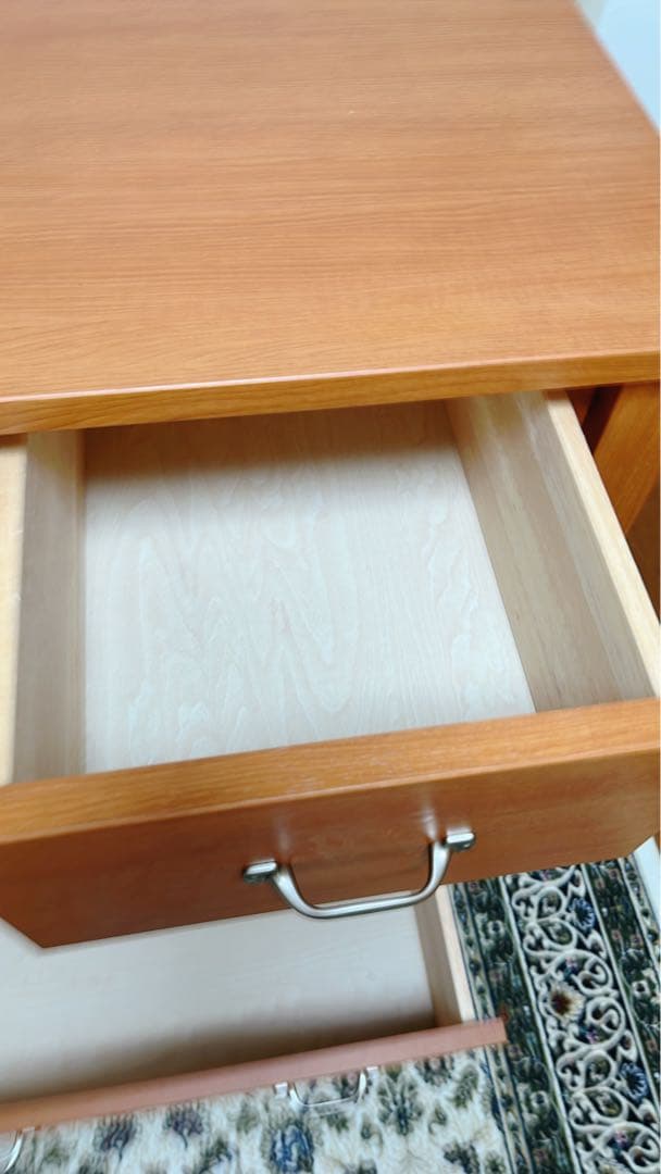 4段引き出し　チェスト