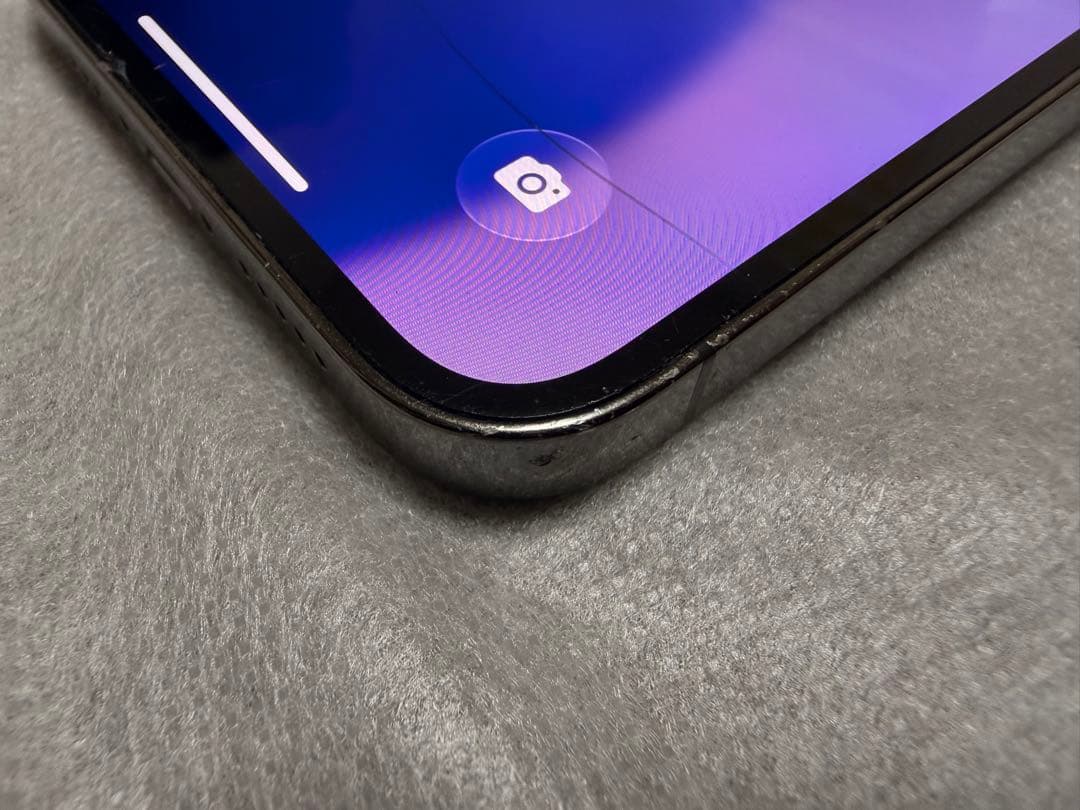 iPhone 13 Pro 256GB 背面/画面割れlightning充電不可