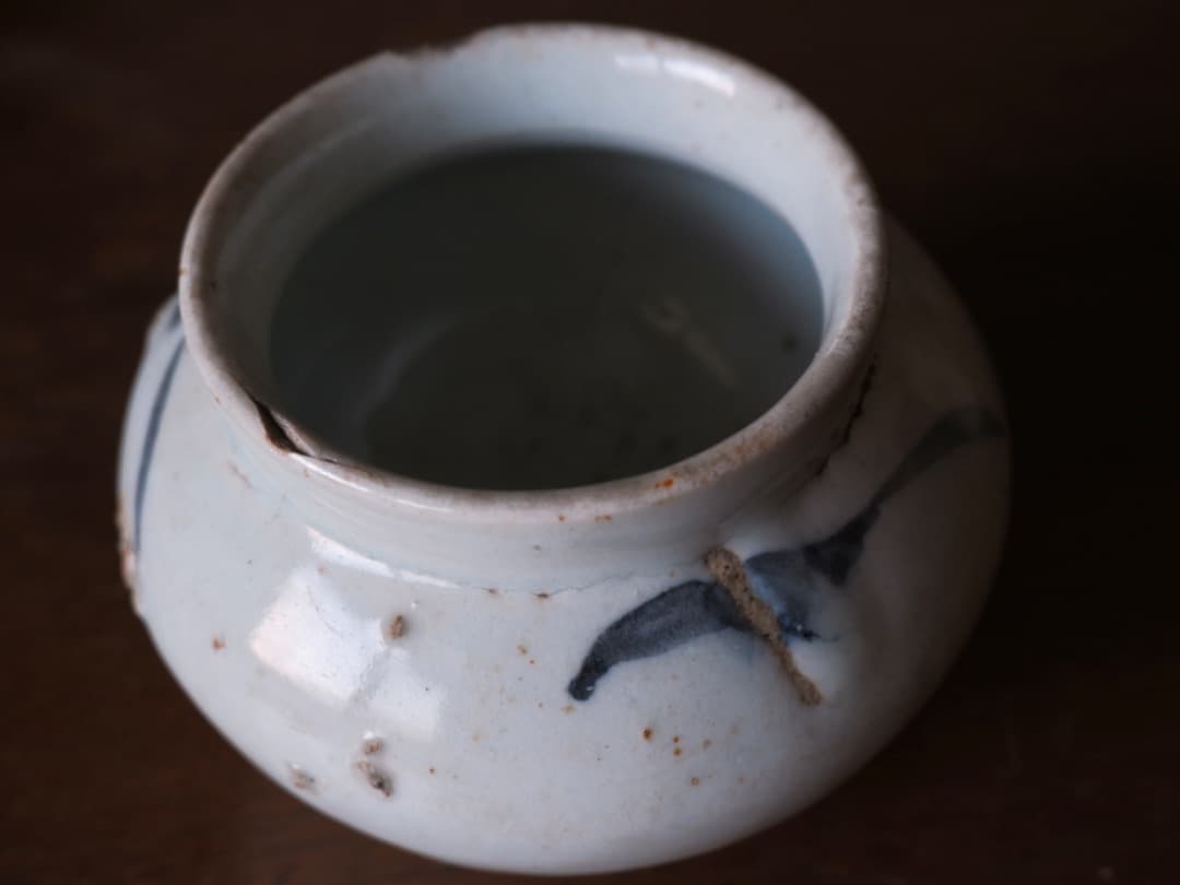 朝鮮美術　李朝白磁染付壺　李朝壷　李朝染付壺　華道具　朝鮮古陶　Q1900