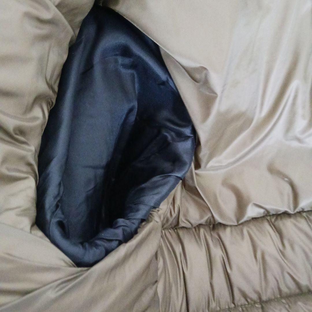 ■希少 Bark ダウン90％ フェザー10％