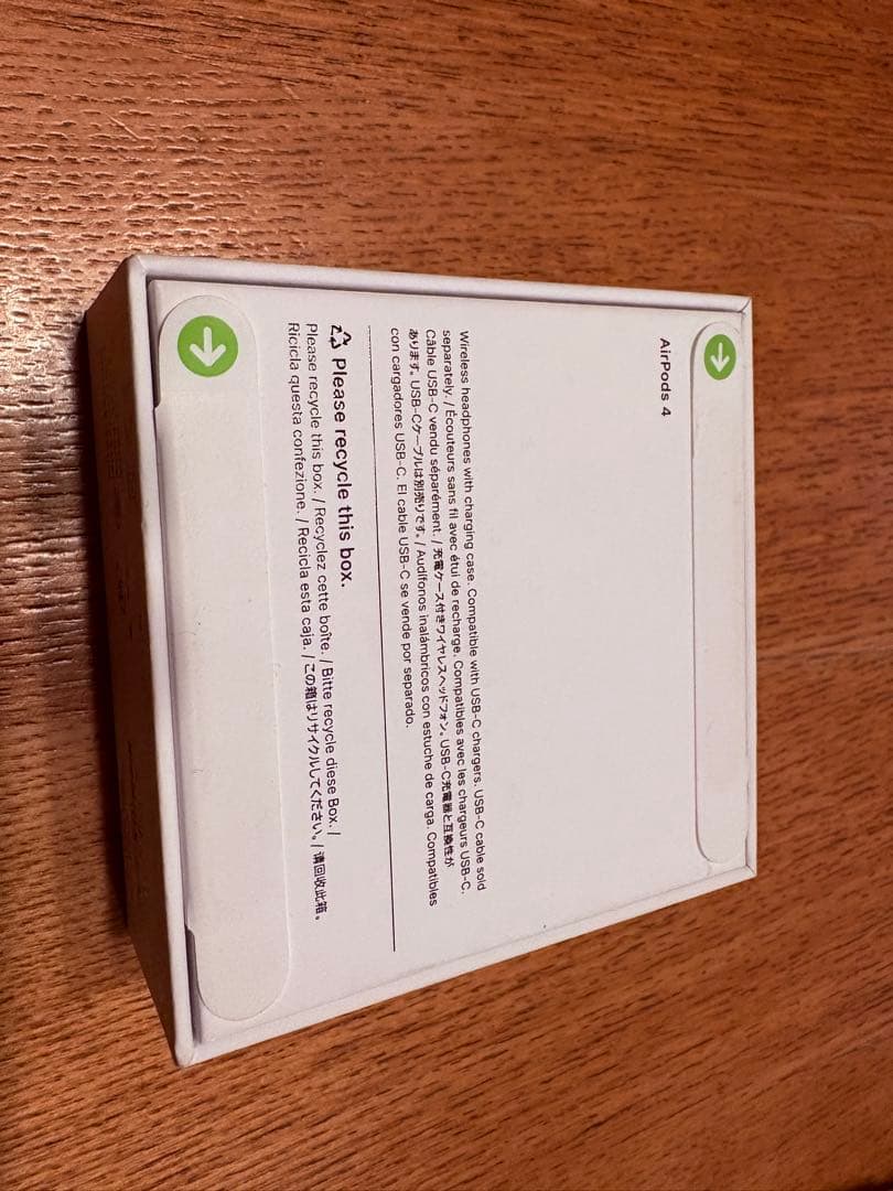 イヤホン Airpods 4