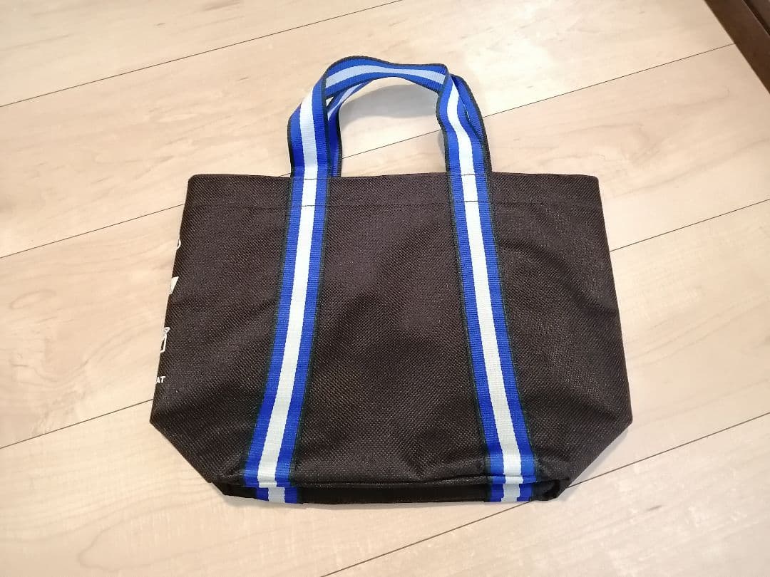 【アニヤ・ハインドマーチ・イギリスオンライン限定・ユニバーサルバック／完売品】