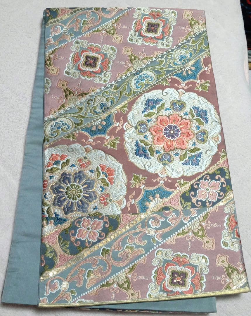 値下げ依頼受付　袋帯　細かく美しい刺繍　本金箔　31×432㎝　金ピンクグレー青