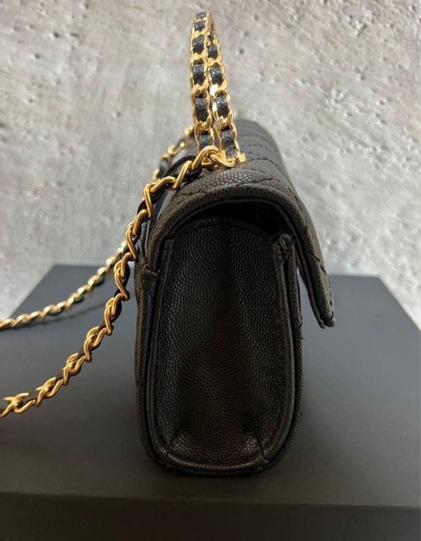 【新品未使用】CHANELブラック キルティング ショルダーバッグ