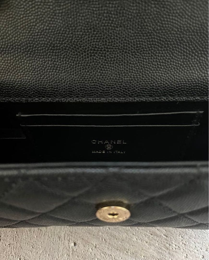 【新品未使用】CHANELブラック キルティング ショルダーバッグ