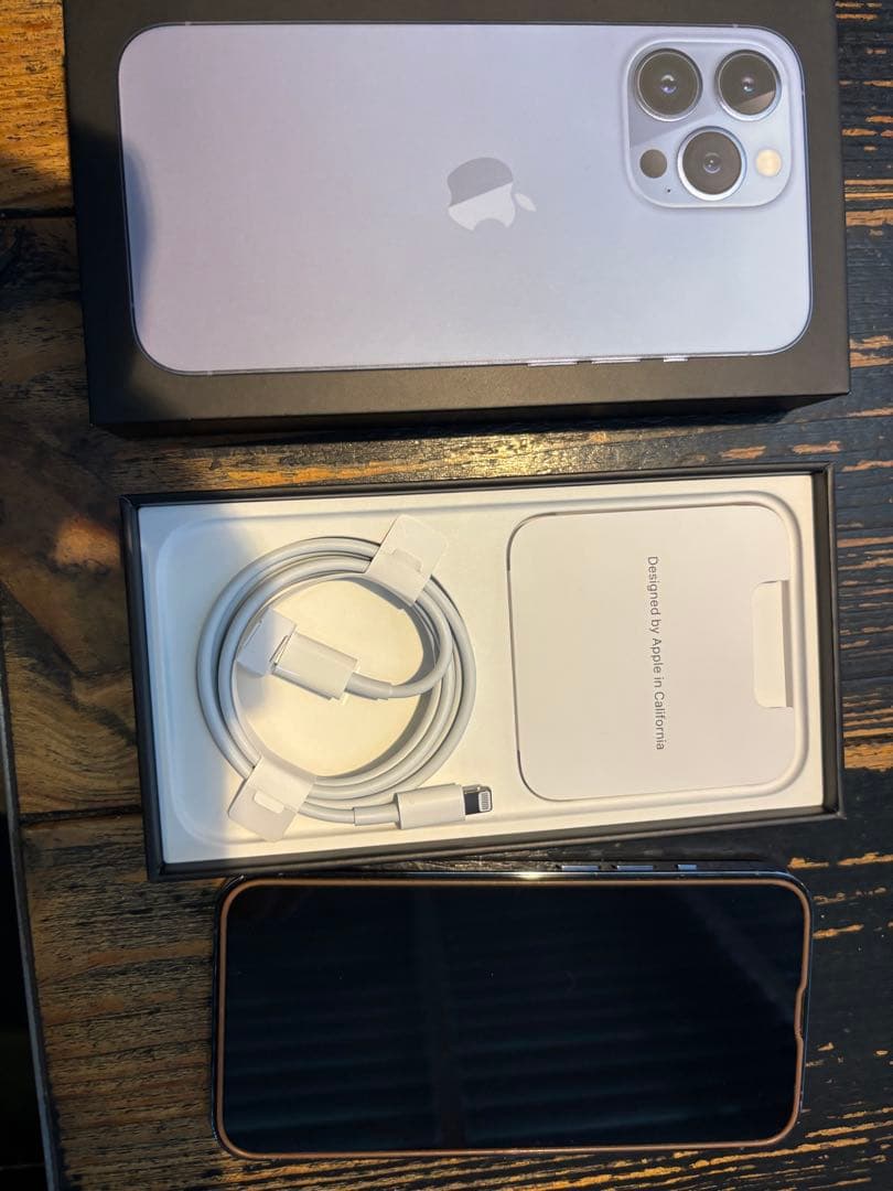 Apple iPhone 13 Pro シエラブルー フィルムケース新品のおまけ