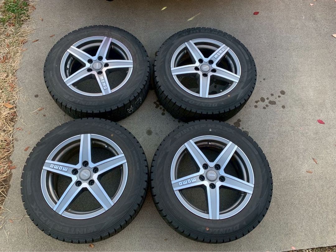 【値段交渉可】【2022年】momo HYPERSTAR EVO タイヤセット