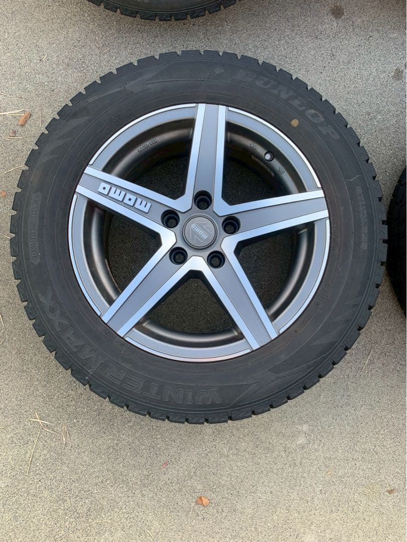 【値段交渉可】【2022年】momo HYPERSTAR EVO タイヤセット