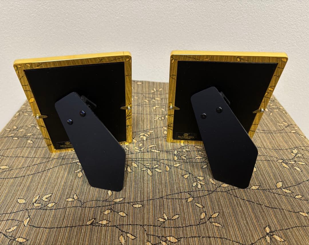 《MIKIMOTO（ミキモト）》フォトフレーム　クリスタルラッカー　2個セット