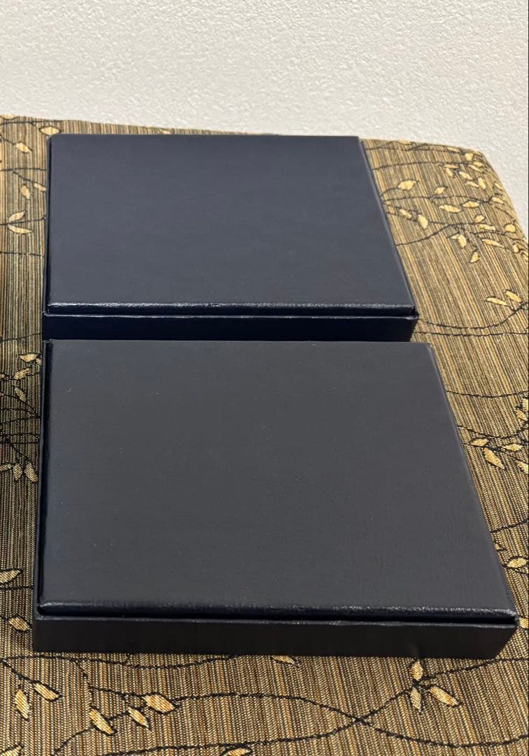 《MIKIMOTO（ミキモト）》フォトフレーム　クリスタルラッカー　2個セット