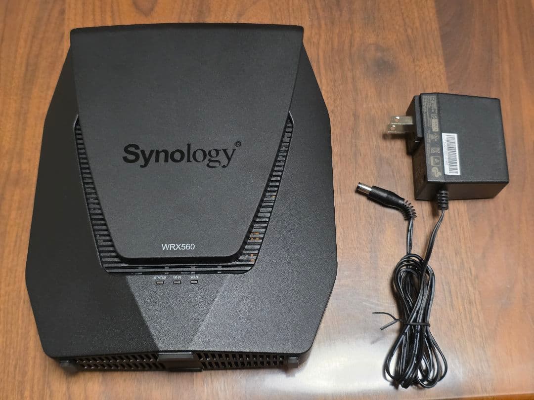 Synology WRX560 ルーター 本体