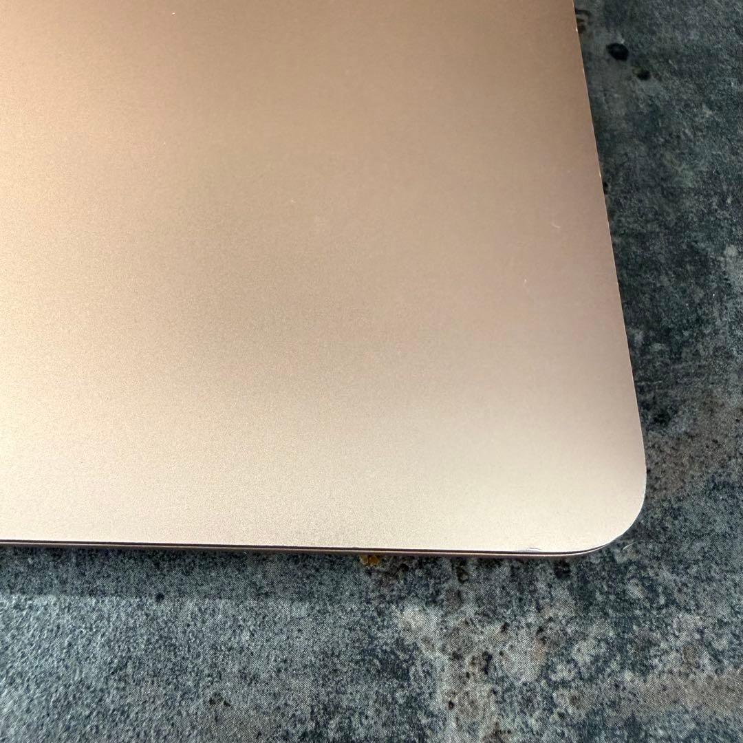 Apple MacBook ゴールド 本体 充電器付き