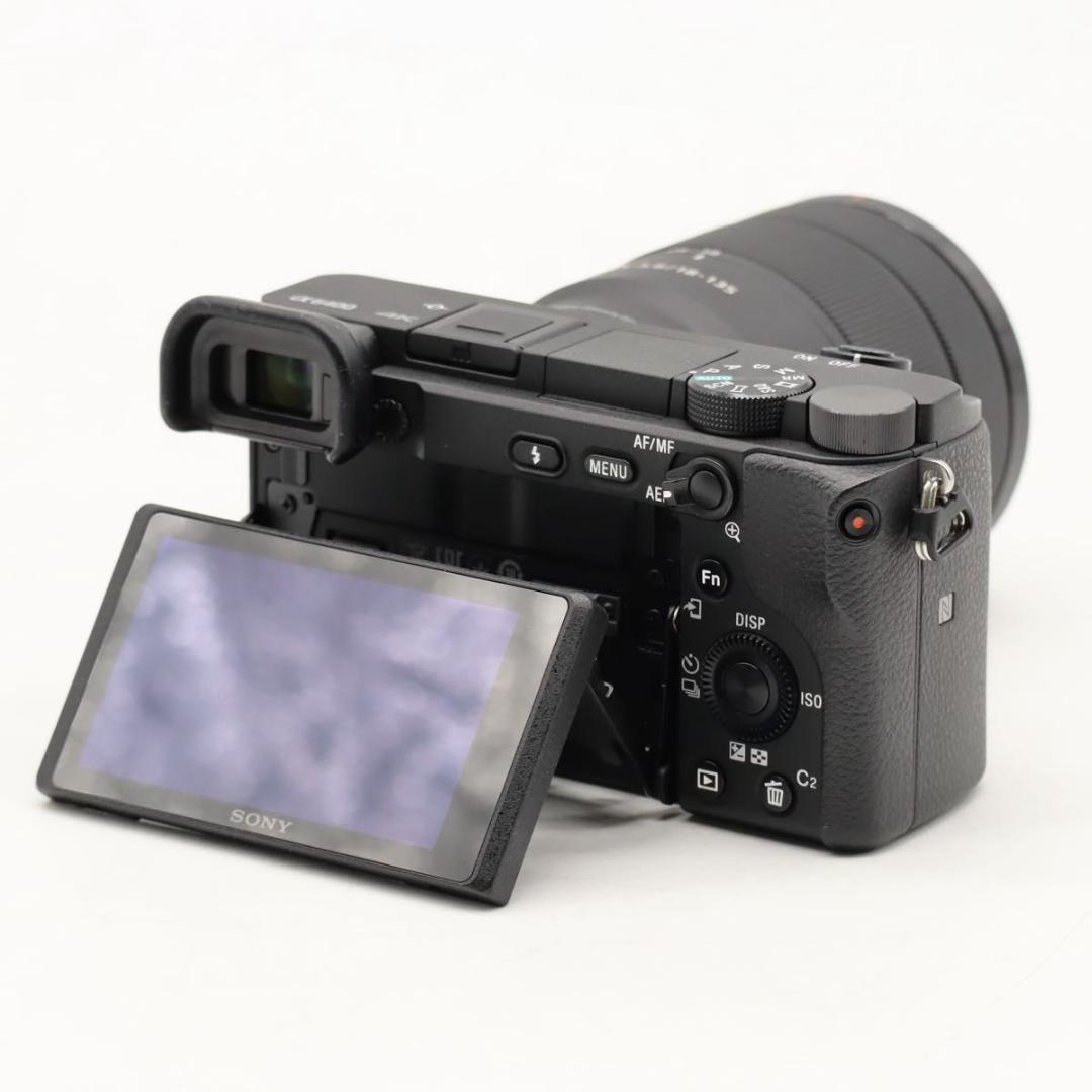 SONY α6400 高倍率ズームレンズキット SEL18135