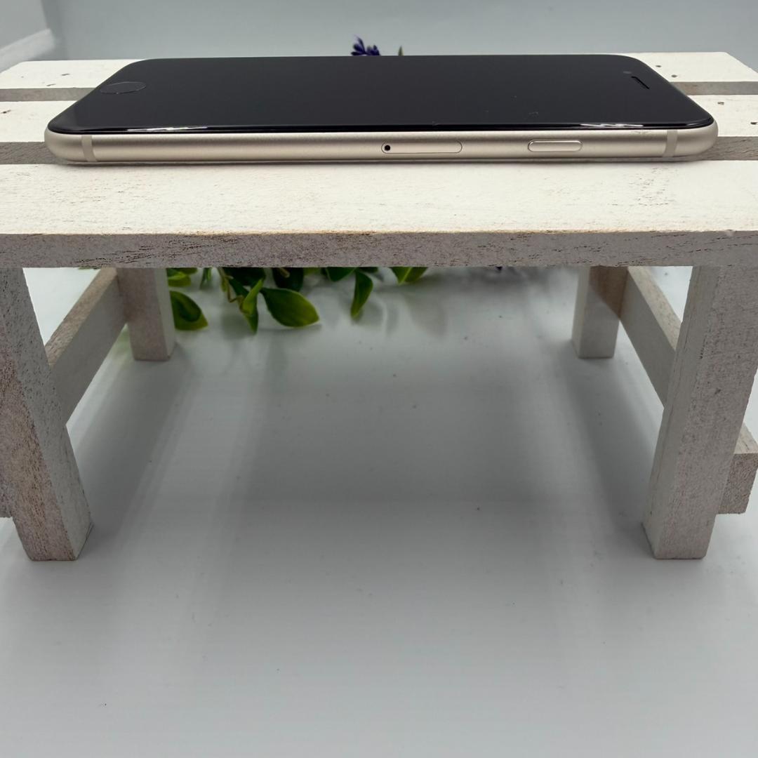 iPhone SE第3世代 64GB スターライト 394