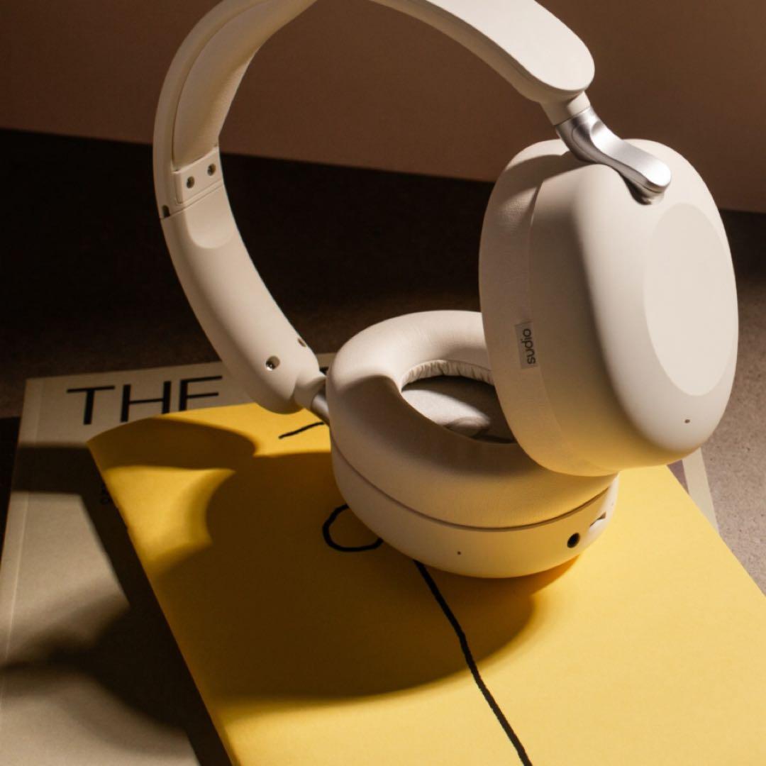 【美品】Sudio K2 Pro ホワイト ワイヤレスヘッドホン