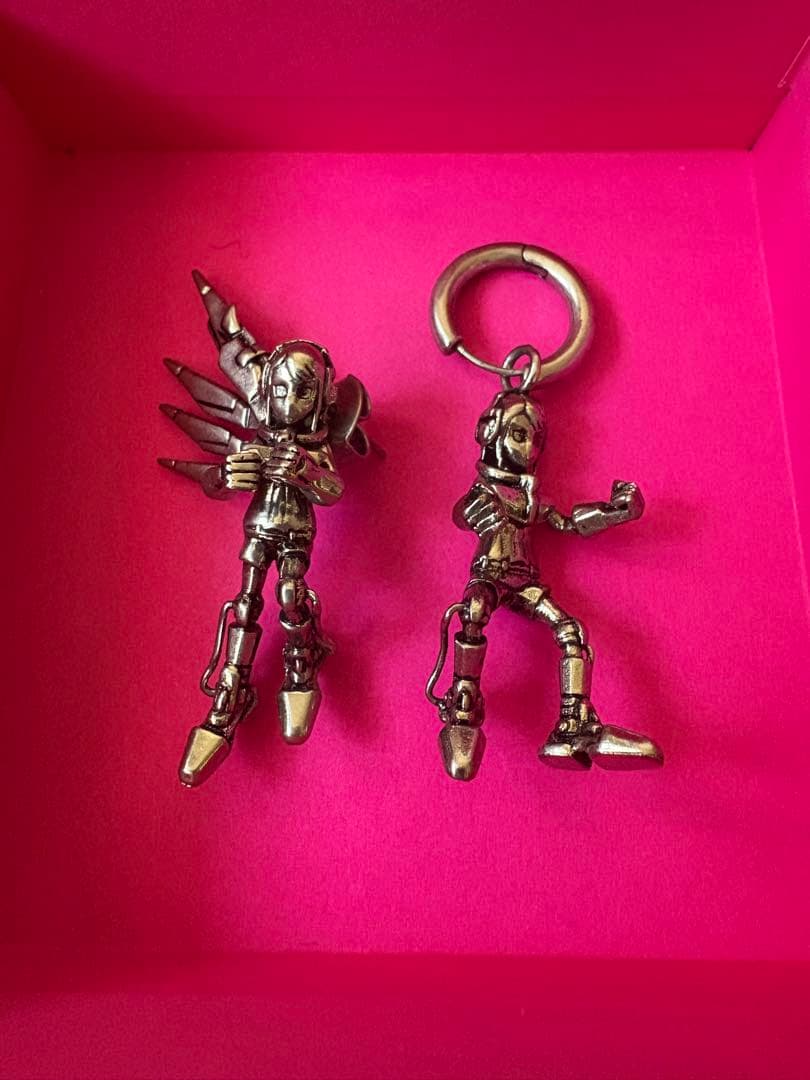 Heaven by Marcjacobs ピアス