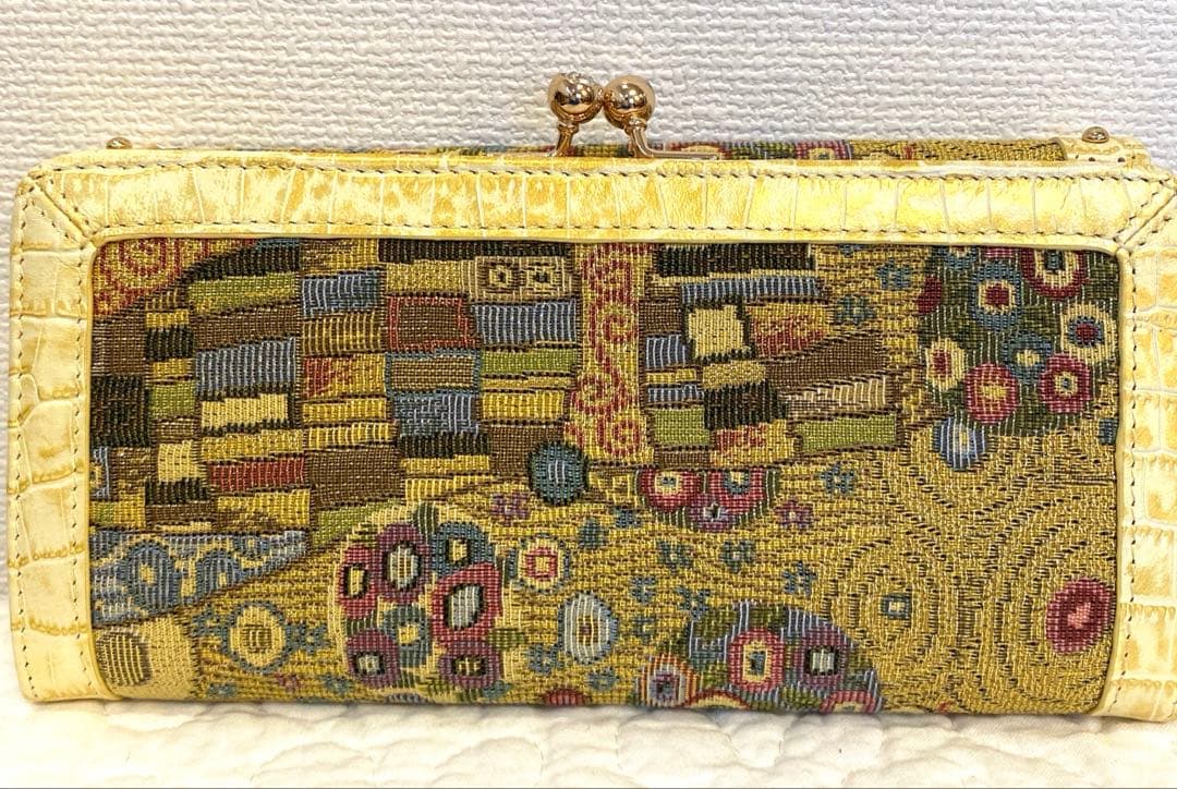 【新品未使用】Think Bee! シンクビー 長財布 ゴールデンクリムト