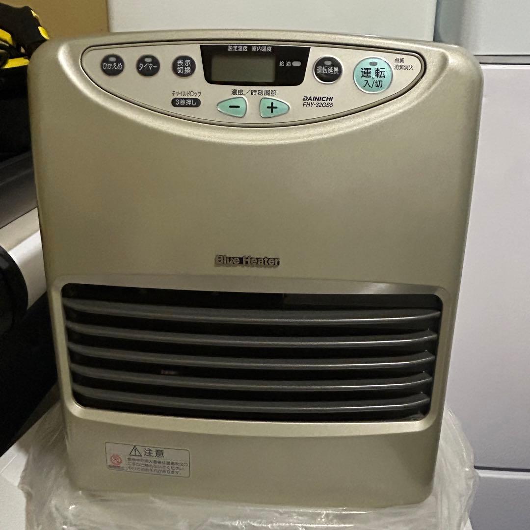 ダイニチ 石油ファンヒーター FHY-32GS5 ストーブ　暖房　暖かい