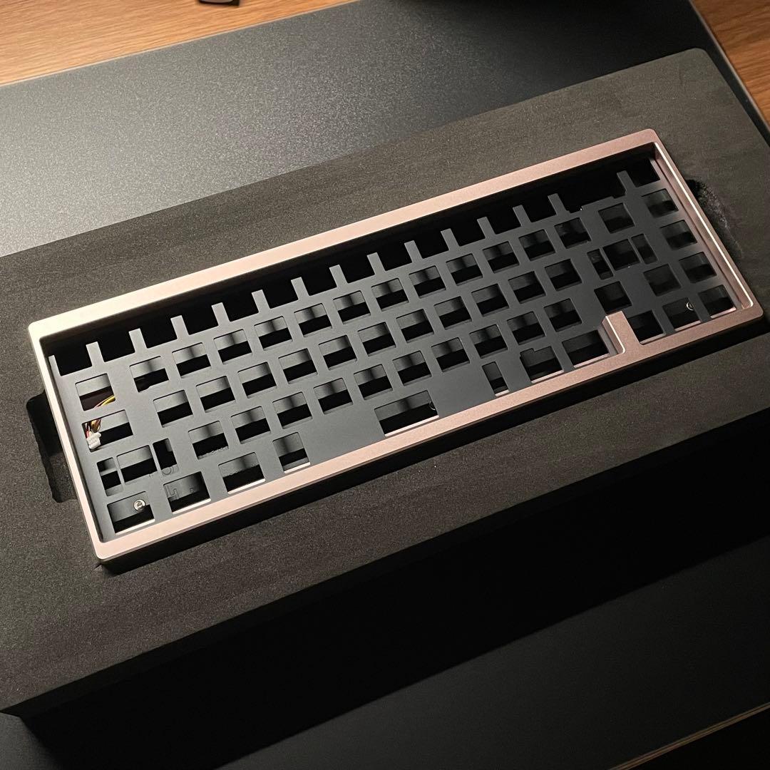キーボード Keycult No.1/65 Rose Gold & Charcoal