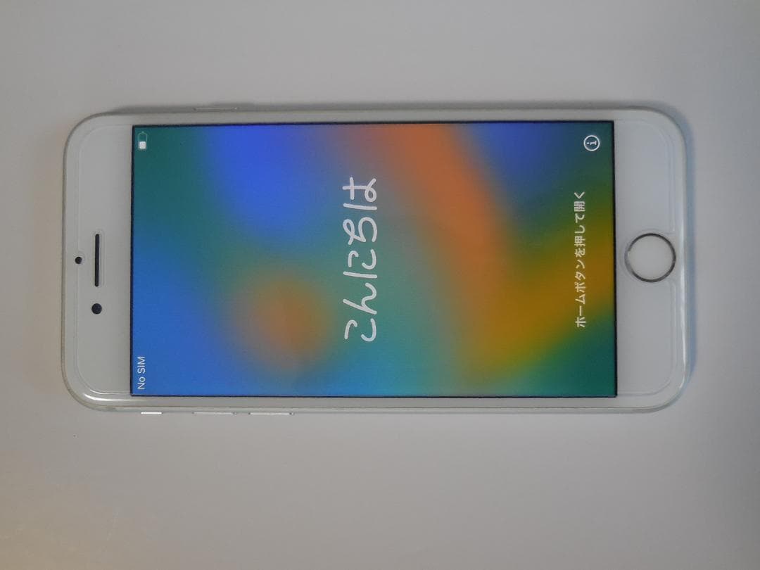 iPhone 8 64GB シルバー