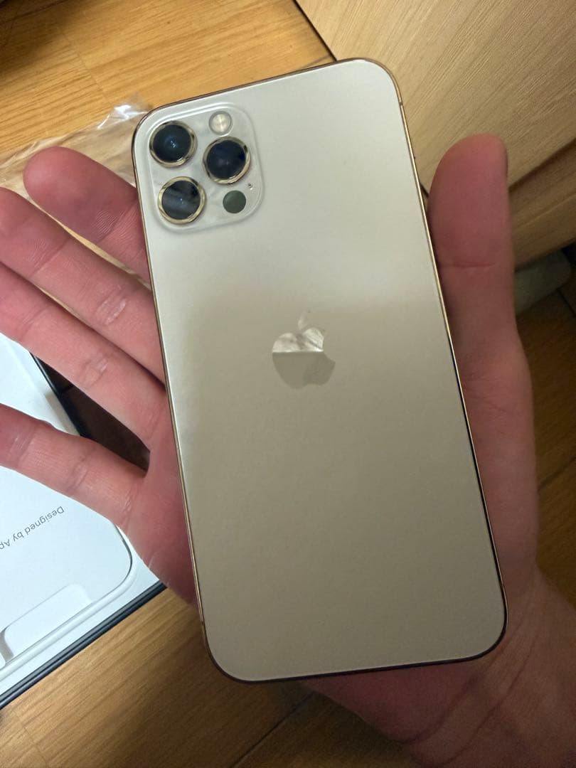 【美品】iPhone12Pro 256GB [SIMフリー]
