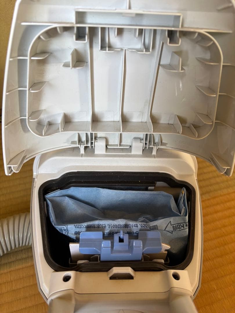 HITACHI CV-KS20 掃除機【中古品】