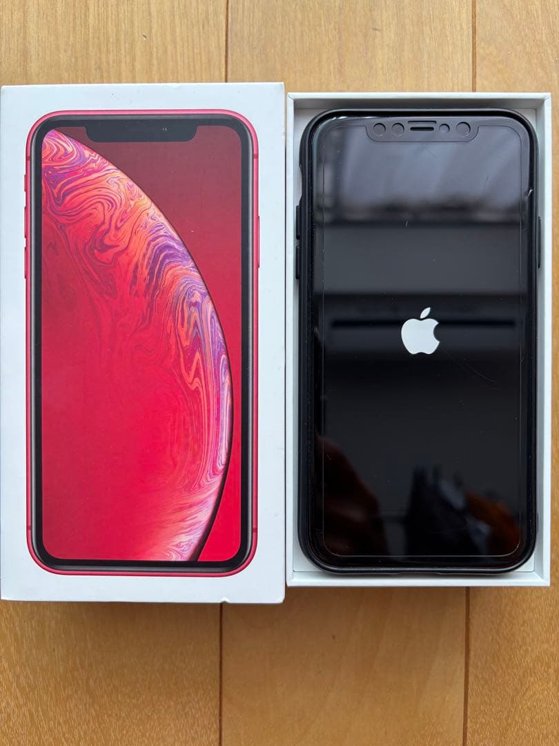 【Apple iPhone XR】本体（レッド）・充電器・箱セット