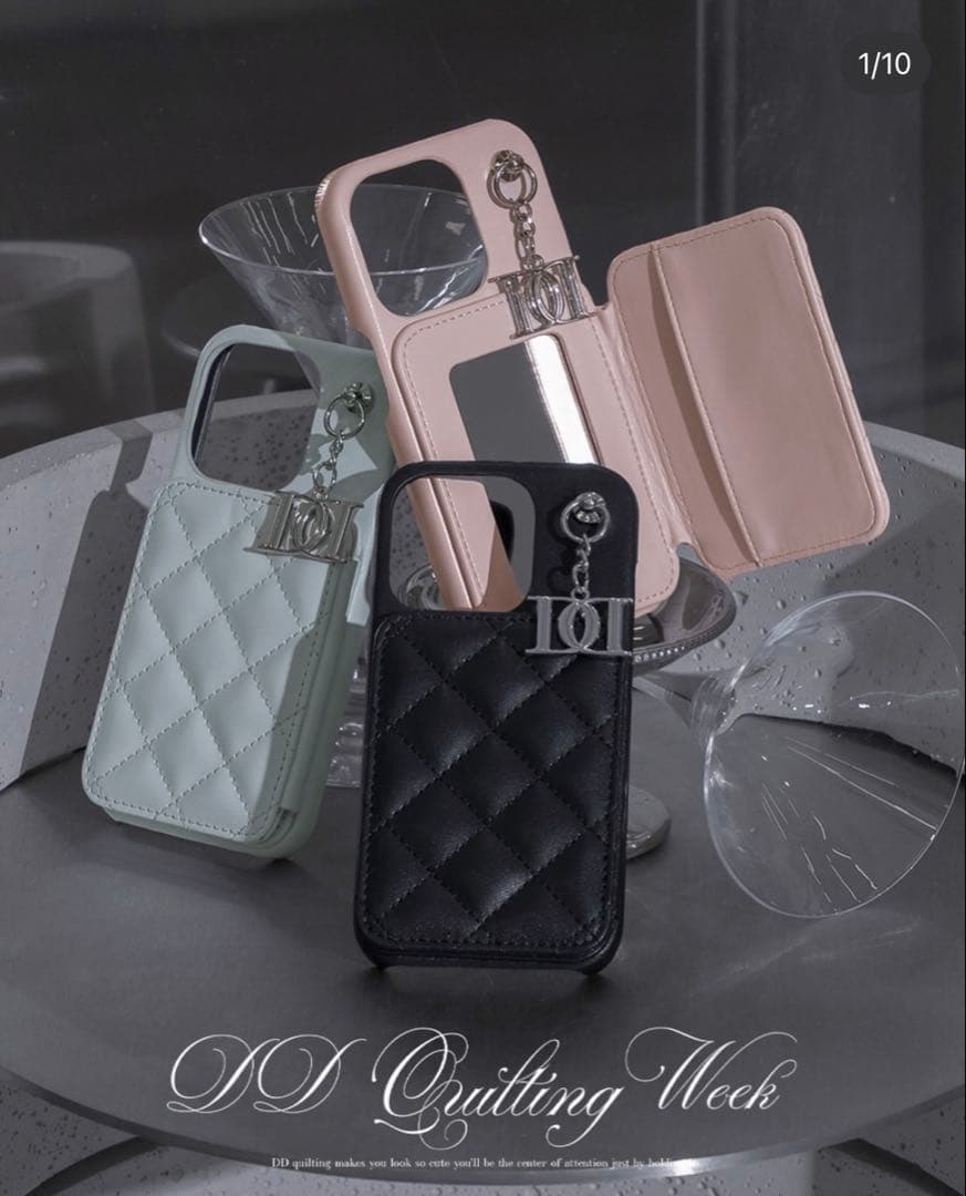ダーリッチ キルティングミラーDDチャームiPhoneケース 16