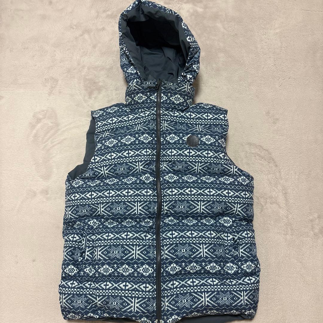 NIKE × F.C.R.Bリバーシブル ダウンベスト ブリストル