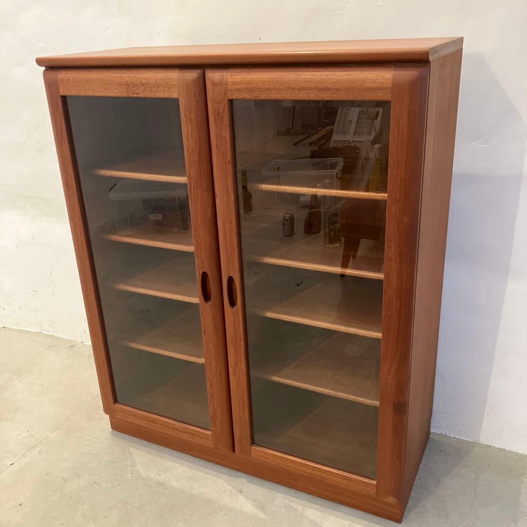 希少 ジャパンヴィンテージ 日田工芸 キャビネット 飾り棚 本棚 食器棚 チーク