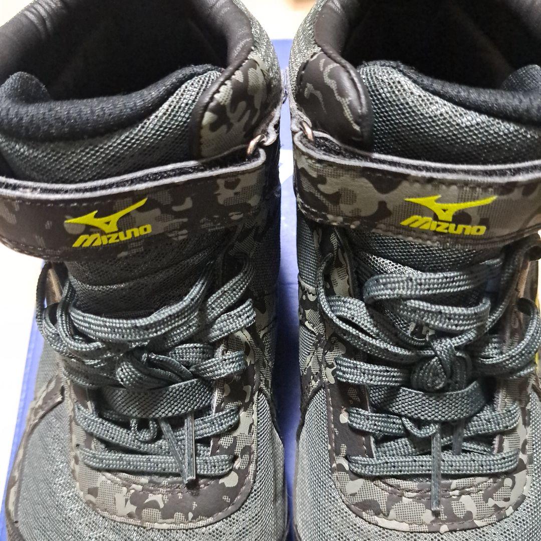 たかし❗【未使用に近い】ミズノ安全靴25.5 ハイカット 限定カラーモデル