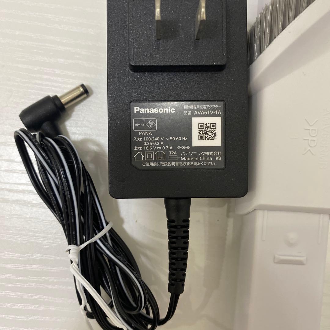 Panasonic コードレススティック掃除機 MC-SB33J-W