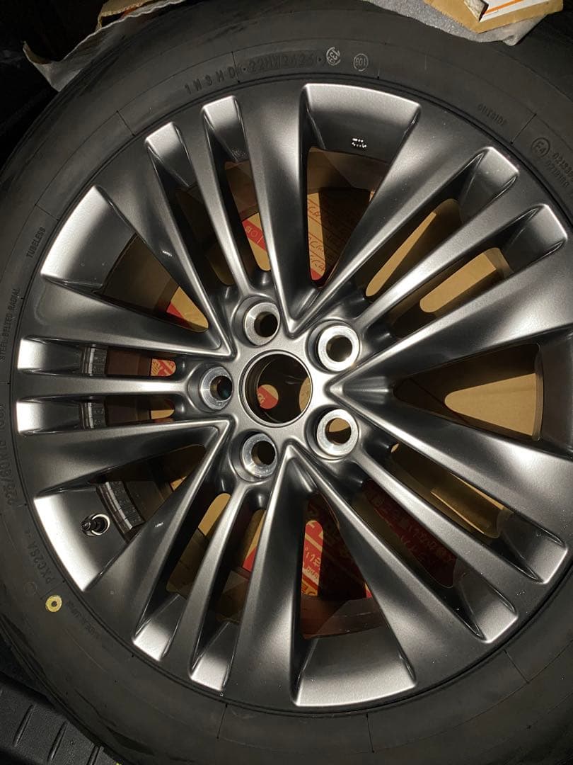 アルファード40新車外し　純正ホイールタイヤ4本セット